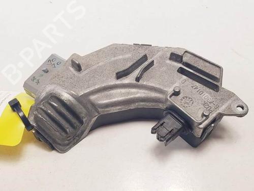 Used Heater resistor SAAB 9-3 Convertible (YS3F) 1.9 TTiD (160 hp) 25137512