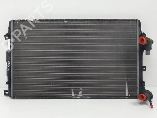 Used Water radiator Water radiator SEAT LEON (1P1) 1.9 TDI (105 hp) 18115788 18115788