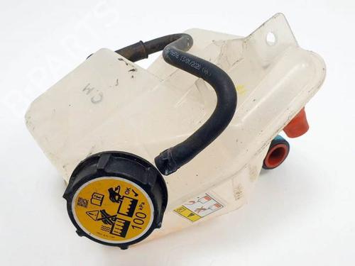 Used Expansion tank SEAT LEON (5F1) [2012-2021]  18653568