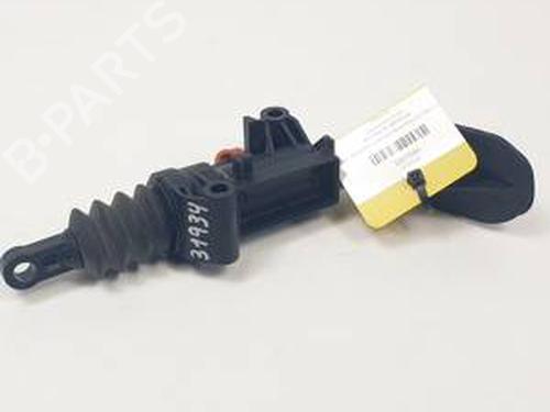 Used Clutch slave cylinder FORD TRANSIT CUSTOM V362 Van (FY, FZ) 2.2 TDCi (100 hp) 31033674