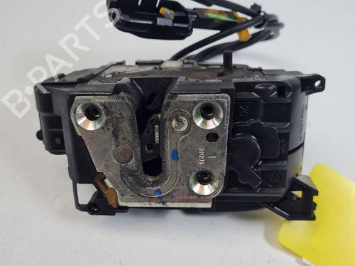 Fechadura trás esquerda Fechadura trás esquerda RENAULT CLIO III (BR0/1, CR0/1) 1.2 16V (BR02, BR0J, BR11, CR02, CR0J, CR11) (75 hp) 36692249 36692249
