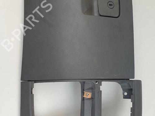 Used Glove box Glove box 30525123 30525123
