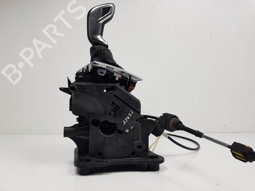 Used Gear lever Gear lever DS DS 5 (KF_) 2.0 Hybrid4 4x4 (163 hp) 15608349 15608349