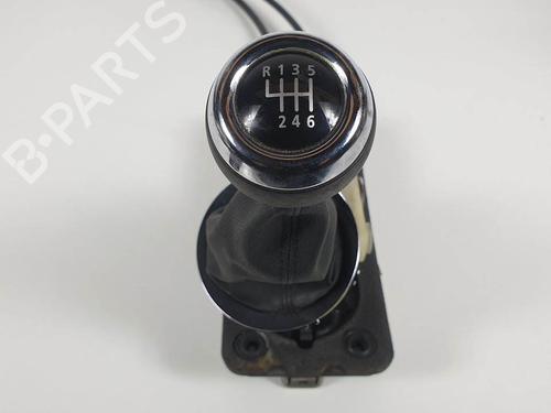 Used Gear lever Gear lever MINI MINI (R56) One (95 hp) 13231860 13231860