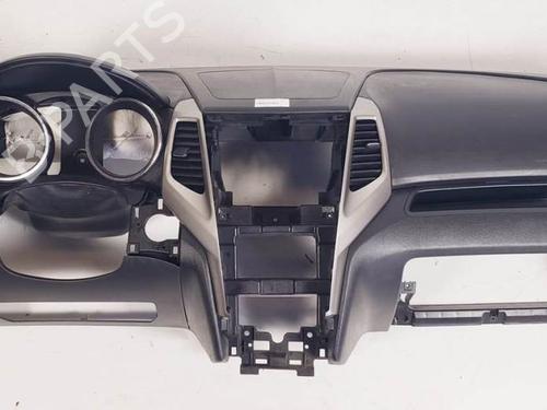 Used Dashboard Dashboard SSANGYONG XLV SUV e-XGi 160 (128 hp) 17518235 17518235