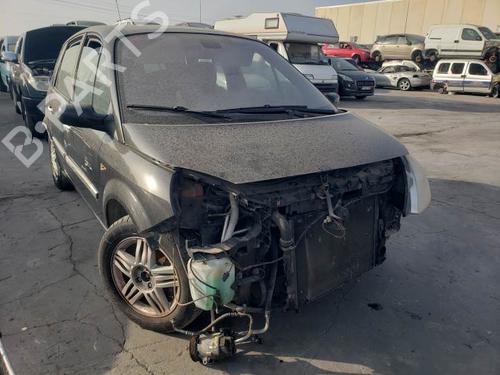 Windscreen washer tank RENAULT SCÉNIC II (JM0/1_) 1.9 dCi (JM0G, JM12, JM1G, JM2C) | BP28066234C113 