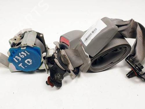 Used Rear right seatbelt KIA CARENS III MPV (UN) 2.0 CRDi 140 (140 hp) 16453769