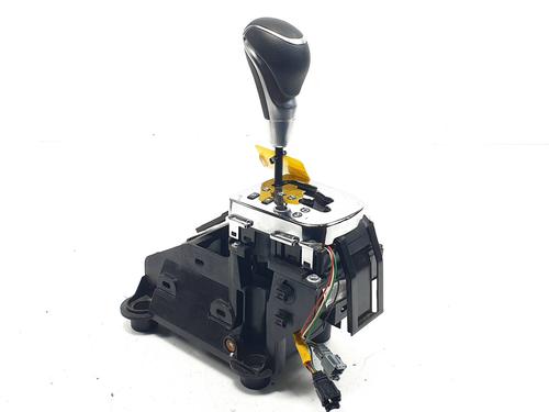 Used Gear lever Gear lever PEUGEOT 2008 I (CU_) 1.2 THP 110 / PureTech 110 (110 hp) 30292425 30292425