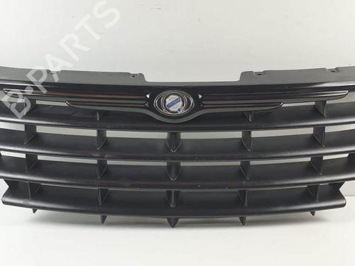 Grill Grill CHRYSLER VOYAGER IV (RG, RS) 2.4 (147 hp) 18340557 18340557