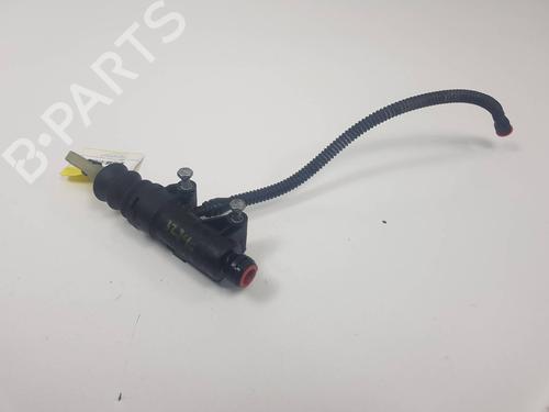 Used Clutch slave cylinder Clutch slave cylinder MINI MINI COUNTRYMAN (R60) Cooper (122 hp) 34712196 34712196