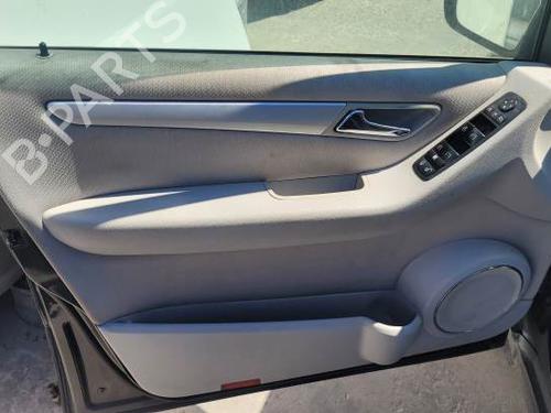 Front left exterior door handle MERCEDES-BENZ A-CLASS (W169) A 180 CDI (169.007, 169.307) | BP29199082C128 