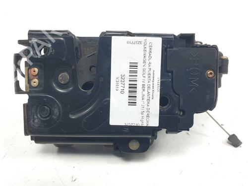 Serrure avant droite VW GOLF IV (1J1) 1.6 16V (105 hp) 29989801