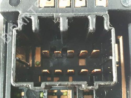 Mirror switch HYUNDAI SANTA FÉ II (CM) 2.7 V6 GLS 4x4 | BP6943806I25 