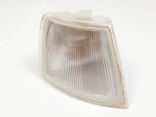 Used Right front indicator Right front indicator OPEL VECTRA A (J89) 1.6 i (F19, M19) (75 hp) 27540114 27540114