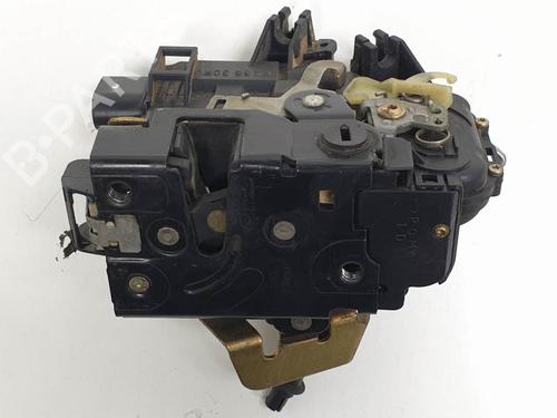 Used Rear right lock Rear right lock 6840384 6840384