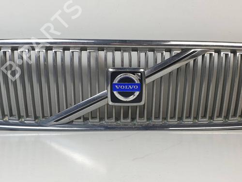 Used Grille Grille VOLVO V70 II (285) 2.5 T (209 hp) 39929700 39929700