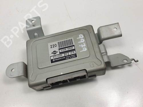 Used Gearbox control unit NISSAN ALMERA TINO (V10) 2.0 (136 hp) 10094628