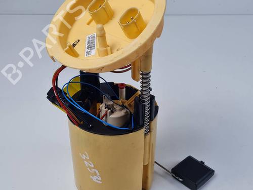 Used Fuel pump Fuel pump BMW 3 Touring (E91) 320 d (177 hp) 34513592 34513592