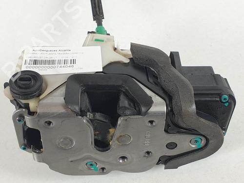 rear-right-lock-chevrolet-cruze-j300-20-cdi-13503808-3023754f-2009-12369929 main image