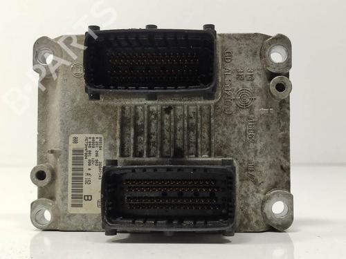Used Engine control unit (ECU) Engine control unit (ECU) FIAT BRAVO I (182_) 1.2 16V 80 (80 hp) 8395256 8395256