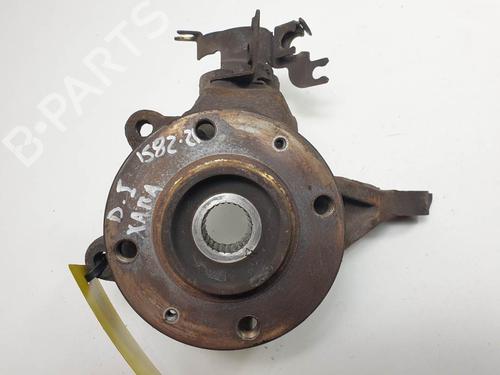 Used Left front steering knuckle Left front steering knuckle CITROËN XSARA (N1) 2.0 HDi 90 (90 hp) 9209390 9209390
