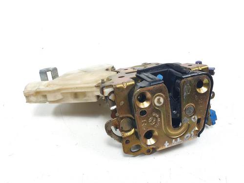 Used Front right lock NISSAN X-TRAIL I (T30) [2001-2013]  29149367