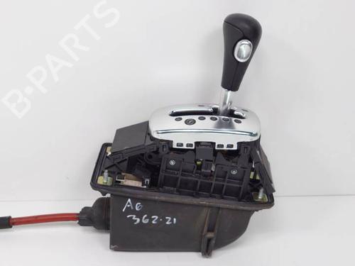 Used Gear lever AUDI ALLROAD C5 (4BH) 2.5 TDI quattro (180 hp) 8111218
