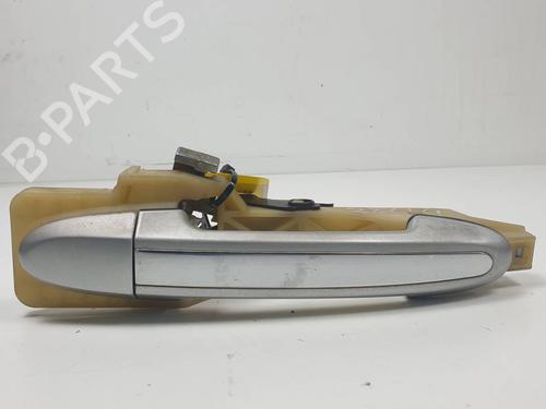 Used Rear right exterior door handle Rear right exterior door handle HYUNDAI SANTA FÉ II (CM) 2.2 CRDi GLS (150 hp) 35973236 35973236