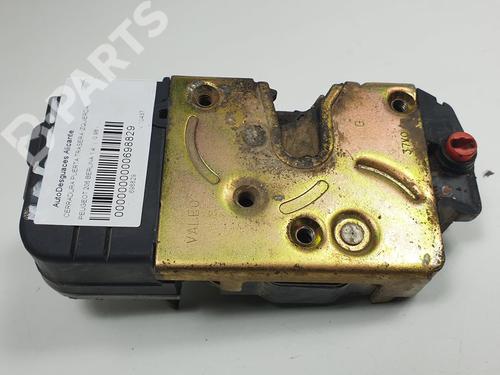 Used Rear left lock Rear left lock PEUGEOT 206 Hatchback (2A/C) 1.4 i (75 hp) 10678342 10678342