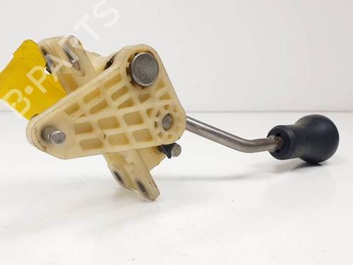 Gear lever HYUNDAI SANTA FÉ I (SM) 2.4 16V 4x4 | BP17165308M90 