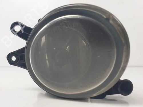 Used Right front fog light AUDI A4 B6 (8E2) 2.5 TDI quattro (180 hp) 25144786