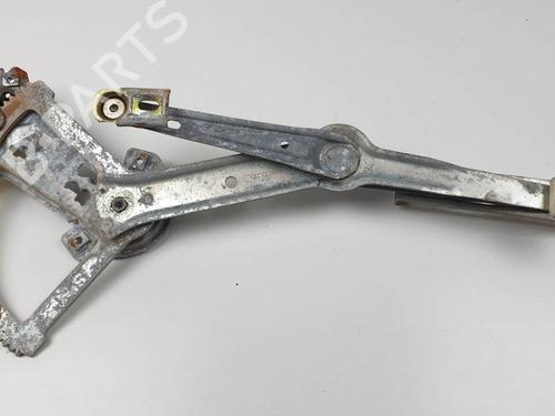 Used Front right window mechanism Front right window mechanism MERCEDES-BENZ 190 (W201) E 1.8 (201.018) (109 hp) 27525846 27525846