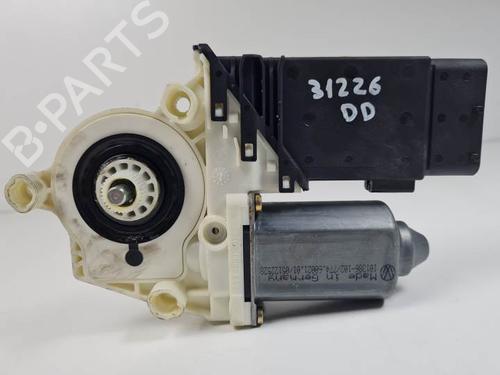 Used Right front window motor VW GOLF IV (1J1) 1.6 16V (105 hp) 28713632