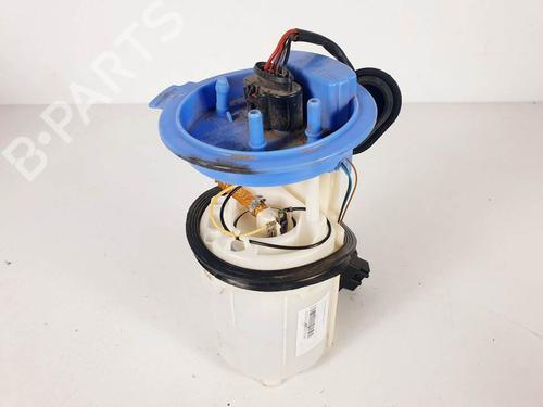 Used Fuel pump Fuel pump VW EOS (1F7, 1F8) 2.0 FSI (150 hp) 15258615 15258615