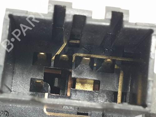 Switch SEAT IBIZA III (6L1) 1.4 16V | BP6846671I30 