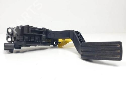 Used Pedal FORD FIESTA V (JH_, JD_) 1.4 TDCi (68 hp) 13652003