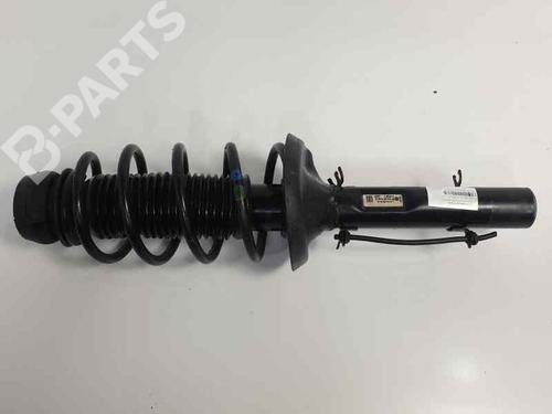 Used Right front shock absorber Right front shock absorber VW GOLF IV (1J1) 1.6 (100 hp) 6856398 6856398