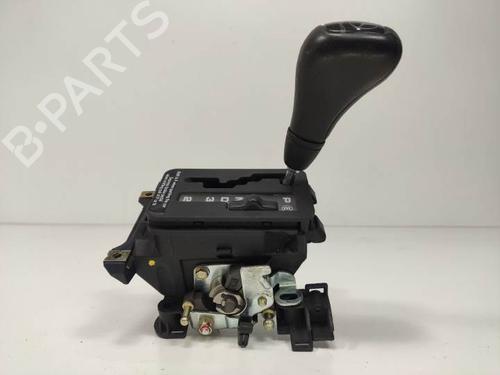 Used Gear lever MERCEDES-BENZ C-CLASS (W202) C 180 (202.018) (122 hp) 8376078