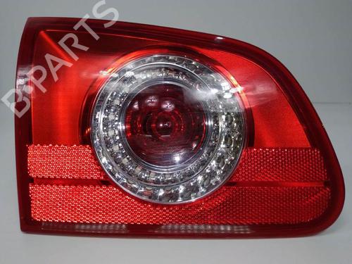 Used Left tailgate light Left tailgate light VW PASSAT B6 Variant (3C5) 2.0 TDI 16V (140 hp) 8330660 8330660
