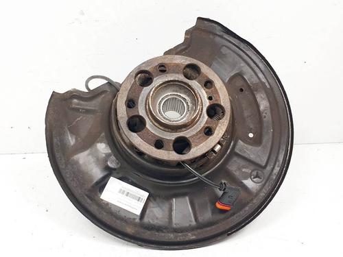 Used Left rear steering knuckle Left rear steering knuckle MERCEDES-BENZ C-CLASS (W204) C 250 CDI (204.003) (204 hp) 15398345 15398345