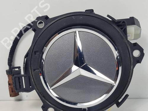 Used Tailgate handle Tailgate handle MERCEDES-BENZ GLC (X253) 220 d 4-matic (253.905, 253.903) (170 hp) 40175890 40175890