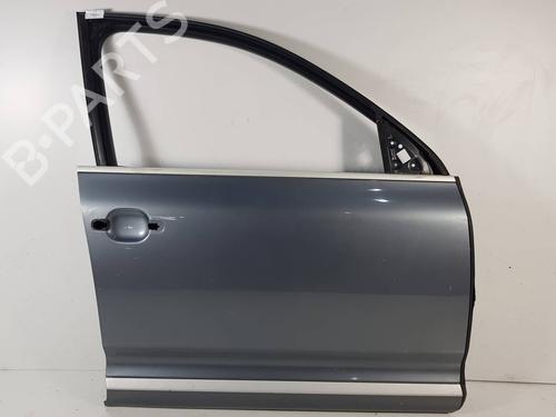right-front-door-porsche-cayenne-9pa-2002-2003-2004-2005-2006-2007-2008-2009-2010-39634419 main image