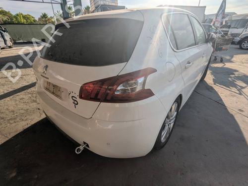 Brugte PEUGEOT 308 II (LB_, LP_, LW_, LH_, L3_) 1.2 THP 130 4824500