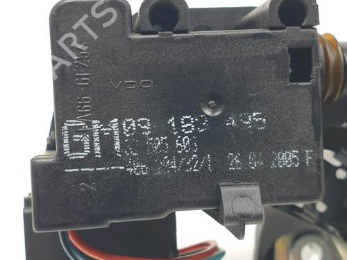 Tailgate handle OPEL MERIVA A MPV (X03) 1.4 16V Twinport (E75) | BP24990279C132 