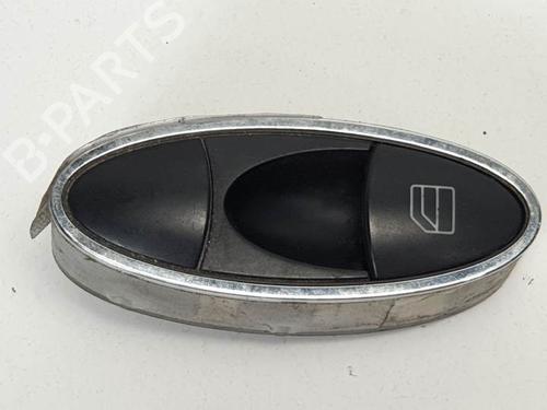 Used Right front window switch MERCEDES-BENZ E-CLASS (W211) E 320 CDI (211.026) (204 hp) 6856159