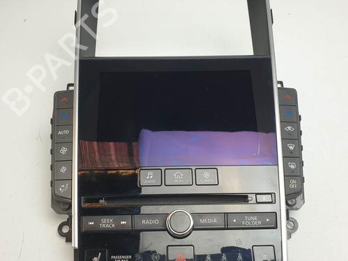 Used Display monitor Display monitor INFINITI Q50 50 D (170 hp) 25119489 25119489
