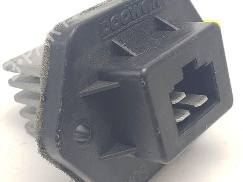 Used Heater resistor Heater resistor KIA CARNIVAL / GRAND CARNIVAL III (VQ) 2.9 CRDi (185 hp) 20142928 20142928