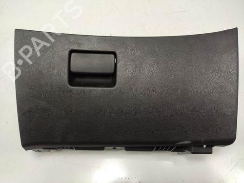 glove-box-opel-zafira-tourer-c-p12-2011-9499342 main image