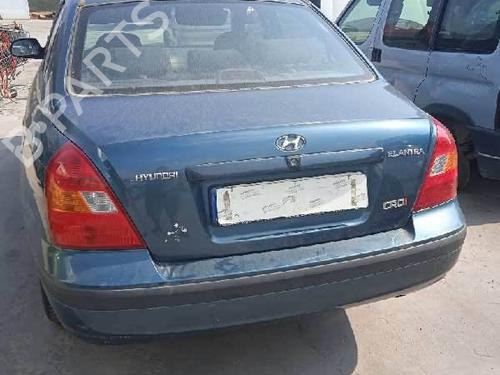 Right taillight HYUNDAI ELANTRA III Saloon (XD) 2.0 CRDi | BP8327884C35 