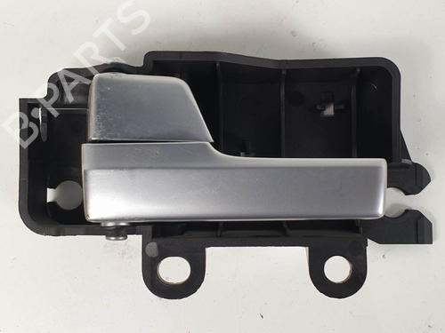 Used Front left interior door handle Front left interior door handle FORD FOCUS II (DA_, HCP, DP) 1.6 (100 hp) 6845274 6845274